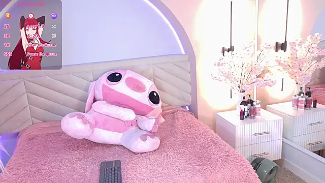 amy miller1 online show from April 7, 7:59 pm