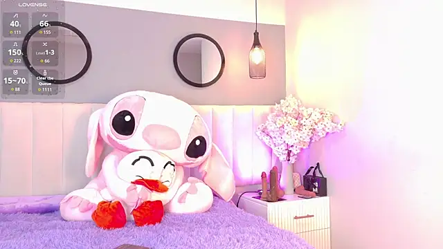 amy miller1 online show from February 4, 8:15 pm