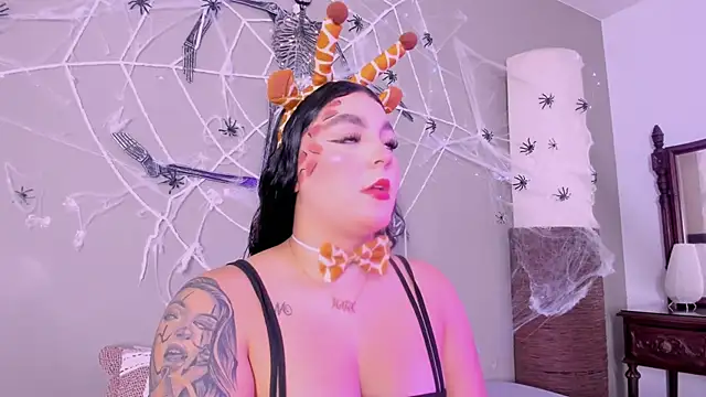 Snapshot of melody_blossom_ chatting on October 25, 8:09 pm melody blossom online show from October 25, 8:09 pm