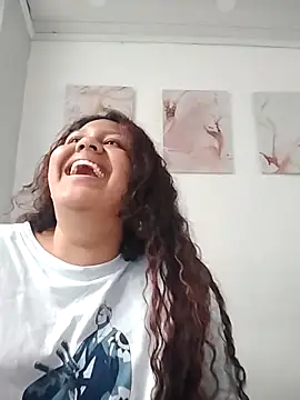 Snapshot of CloeStron chatting on February 19, 1:52 pm CloeStron online show from February 19, 1:52 pm