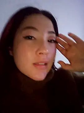 Snapshot of lunnaa_ chatting on January 17, 4:05 am lunnaa online show from January 17, 4:05 am