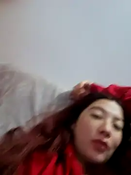 Snapshot of lunnaa_ chatting on January 14, 5:11 am lunnaa online show from January 14, 5:11 am