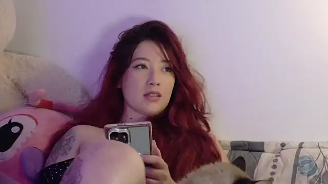 Snapshot of lunnaa_ chatting on February 12, 1:16 am lunnaa online show from February 12, 1:16 am