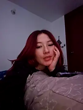 Snapshot of lunnaa_ chatting on November 23, 5:06 am lunnaa online show from November 23, 5:06 am