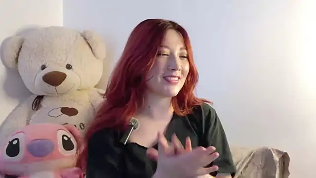 Snapshot of lunnaa_ chatting on November 20, 11:36 pm lunnaa online show from November 20, 11:36 pm