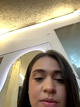 alana dantes online show from October 28, 8:30 pm