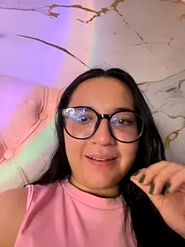 Snapshot of sara_roy04_ chatting on September 24, 4:08 am sara roy04  online show from September 24, 4:08 am