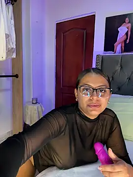 ema zoe online show from March 5, 12:07 am