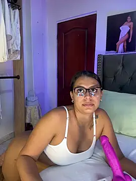 ema zoe online show from March 4, 12:07 am