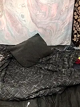 NastyNicole247 online show from April 16, 12:22 am