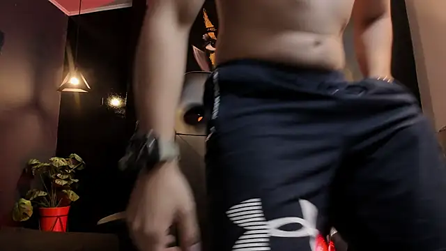 Eryonbradley online show from October 21, 11:31 am