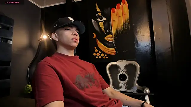 Eryonbradley online show from October 24, 11:20 am