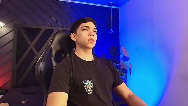 Eryonbradley online show from March 20, 11:22 am