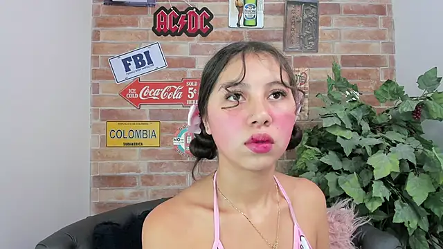 misss luxury online show from November 18, 11:02 am