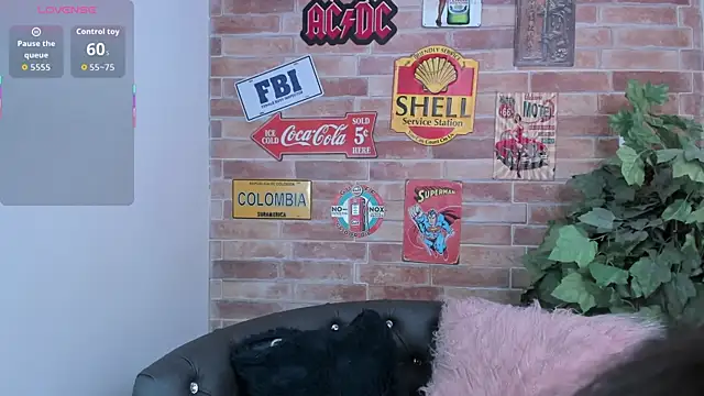 misss luxury online show from October 29, 11:09 am