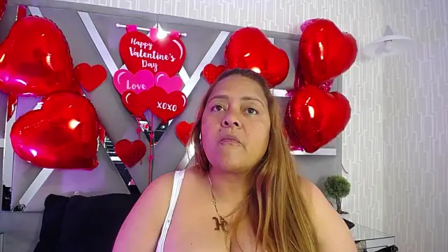 MonzerratBoyer online show from February 12, 5:56 pm