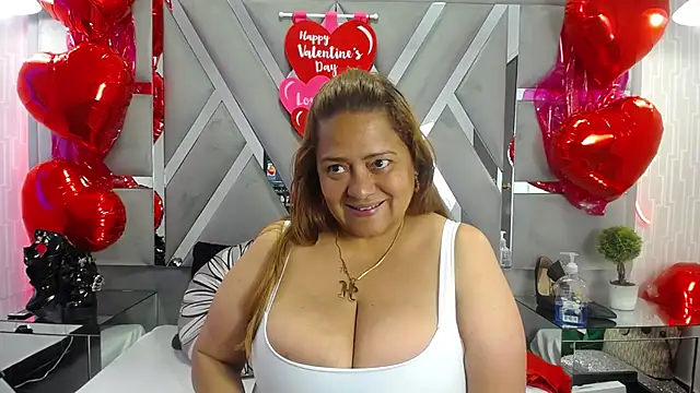 MonzerratBoyer online show from February 10, 7:02 pm