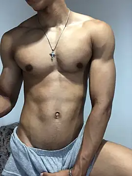 RickyEbony online show from May 23, 3:16 am