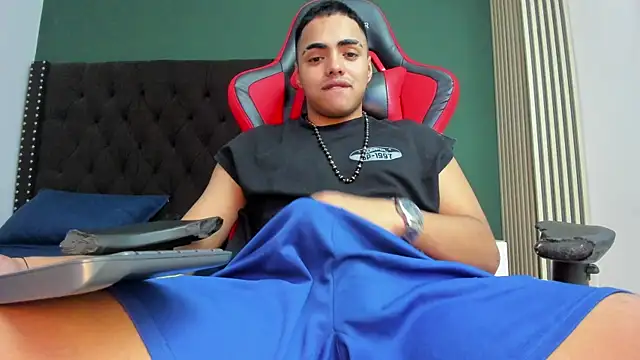 ares pain online show from April 15, 7:29 pm