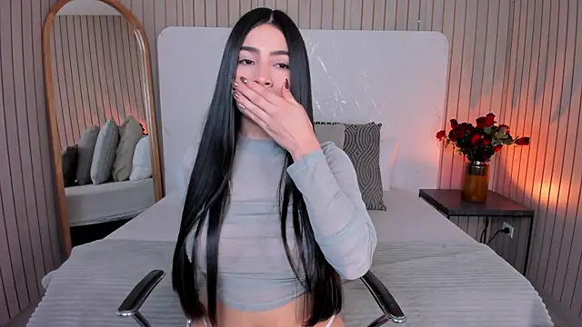EmelyParker online show from April 24, 1:18 am