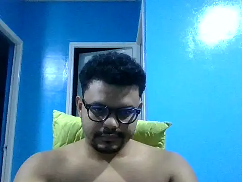 Snapshot of elturcudito chatting on February 25, 3:51 am elturcudito online show from February 25, 3:51 am