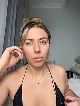 louiseberkeley online show from May 23, 9:52 am