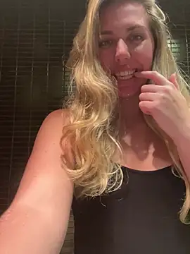 louiseberkeley online show from January 9, 10:55 am