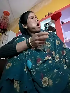 Snapshot of Sonam_pandeyji chatting on December 16, 2:10 pm Sonam pandeyji online show from December 16, 2:10 pm