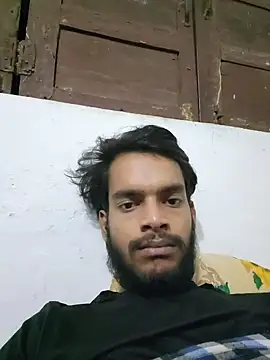 yashuuuu021 online show from October 27, 3:35 pm