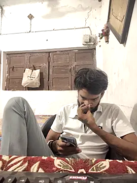 yashuuuu021 online show from October 22, 4:28 pm