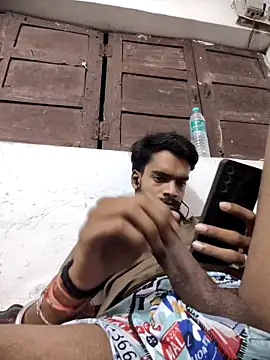 yashuuuu021 online show from September 22, 6:14 pm