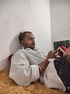 yashuuuu021 online show from April 13, 7:07 pm