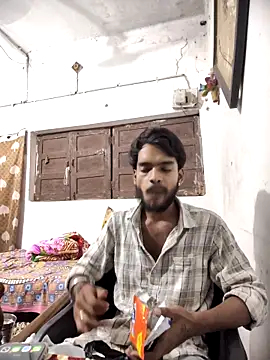 yashuuuu021 online show from October 4, 5:58 pm