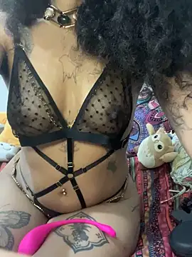 Snapshot of bibihourani chatting on June 12, 1:09 pm bibihourani online show from June 12, 1:09 pm