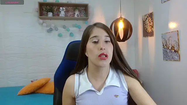 Snapshot of karlarousex chatting on November 22, 3:05 am karlarousex online show from November 22, 3:05 am