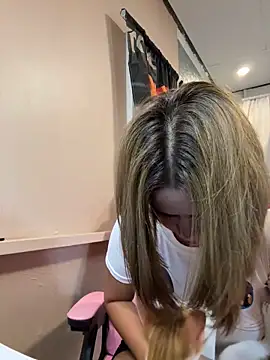 Kath C online show from November 9, 3:32 am