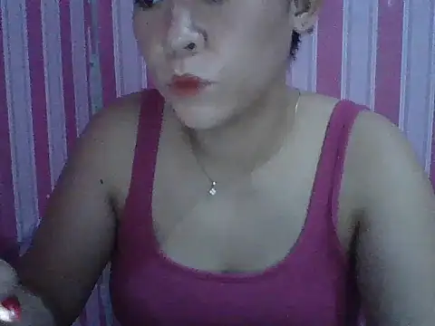 Alluring sassy4u online show from January 17, 6:17 am