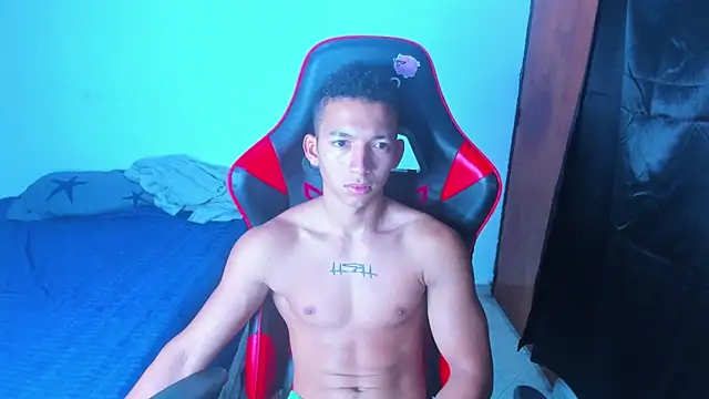 JuanchiT66 online show from April 18, 12:40 pm