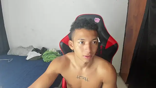 JuanchiT66 online show from March 23, 1:17 am