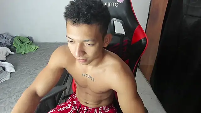 JuanchiT66 online show from February 27, 11:48 pm