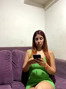 Jesicamartinezok online show from October 31, 5:15 am