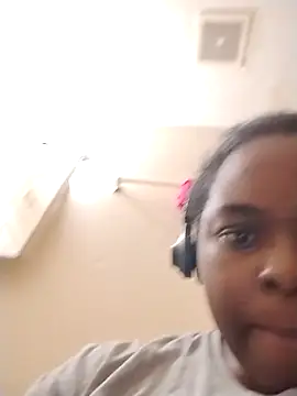 MsDomination90xh online show from December 16, 9:35 am