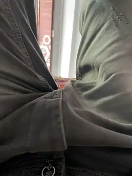 NoddingScorpion online show from November 2, 8:19 am