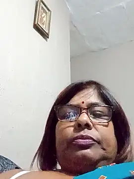 Snapshot of mileesha chatting on October 9, 8:20 pm mileesha online show from October 9, 8:20 pm