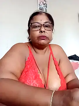 Snapshot of mileesha chatting on February 16, 12:21 pm mileesha online show from February 16, 12:21 pm