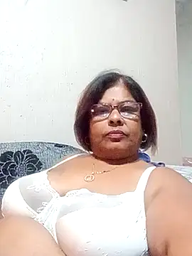 Snapshot of mileesha chatting on November 20, 6:30 pm mileesha online show from November 20, 6:30 pm