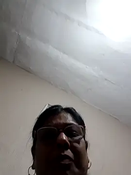 mileesha online show from February 18, 7:21 pm