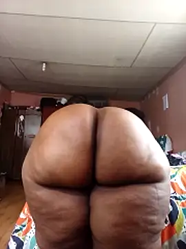 Snapshot of Babybigbutt chatting on February 3, 10:42 am Babybigbutt online show from February 3, 10:42 am