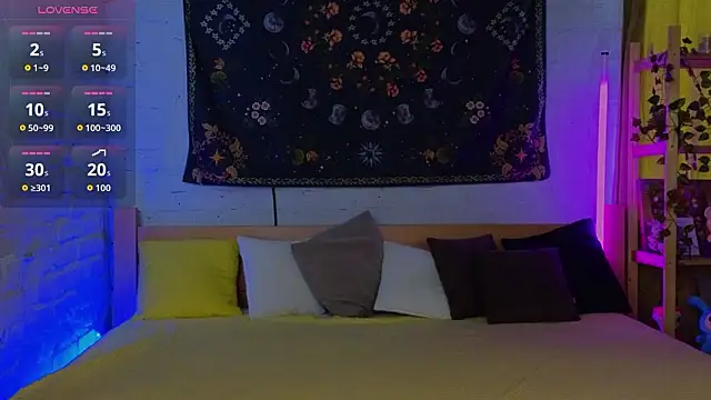 Bekky Hammon online show from February 24, 4:57 am