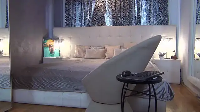 LadyValeriaXO online show from March 31, 12:29 pm